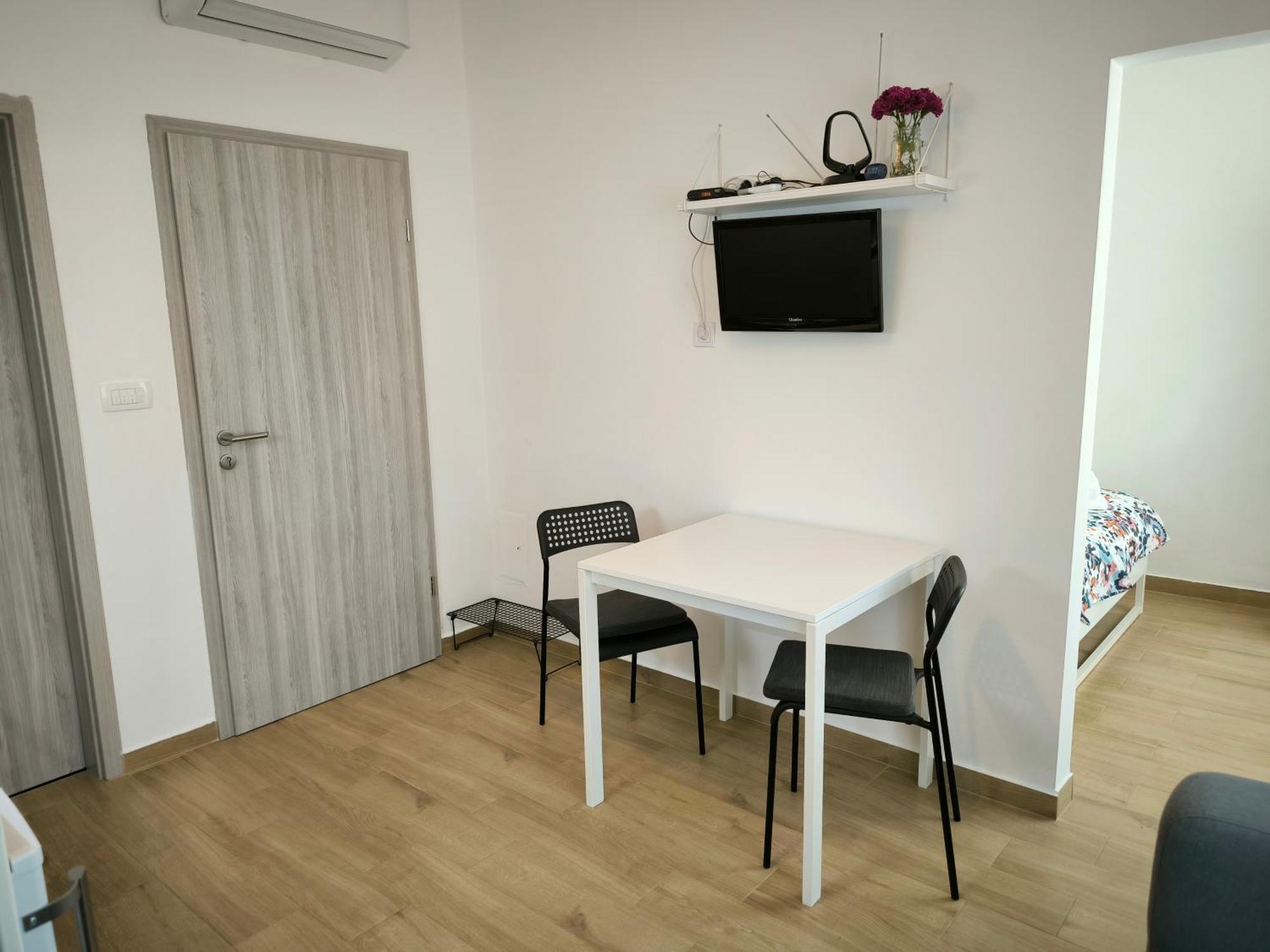 Poreč Jadran Apartments Bagian luar foto